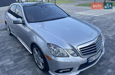 Седан Mercedes-Benz E-Class 2010 в Луцке