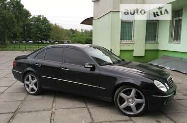 Седан Mercedes-Benz E-Class 2003 в Львове