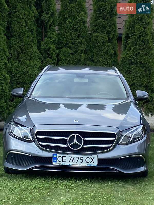 Универсал Mercedes-Benz E-Class 2017 в Черновцах