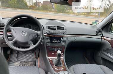 Седан Mercedes-Benz E-Class 2005 в Лохвиці