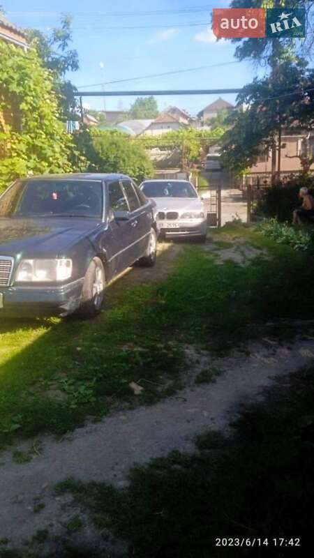 Седан Mercedes-Benz E-Class 1995 в Виноградове