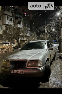 Седан Mercedes-Benz E-Class 1995 в 
