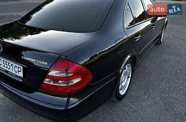 Седан Mercedes-Benz E-Class 2004 в 