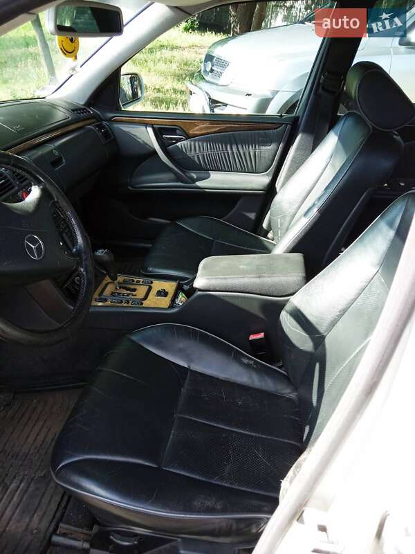 Универсал Mercedes-Benz E-Class 1999 в Запорожье фото 4 Универсал Mercedes-Benz E-Class 1999 в Запорожье