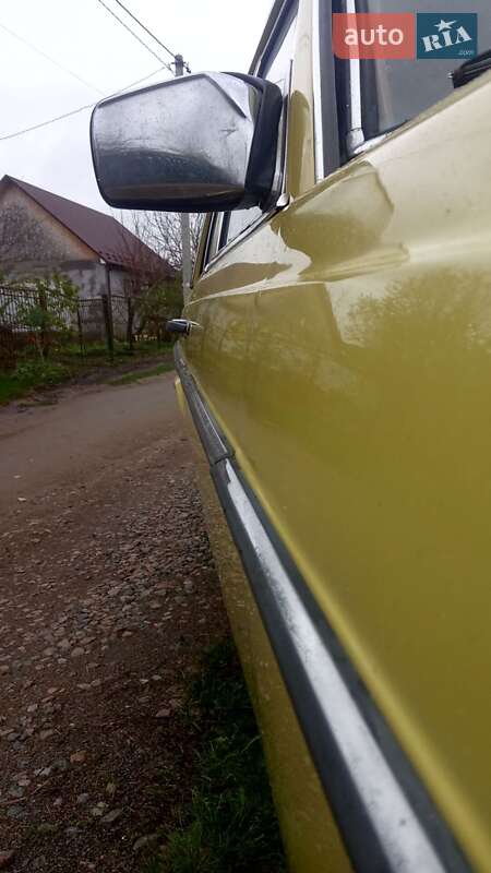 Седан Mercedes-Benz E-Class 1978 в Вільшанці