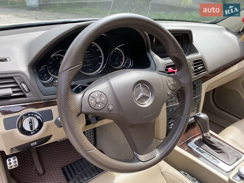 Купе Mercedes-Benz E-Class 2010 в Запорожье