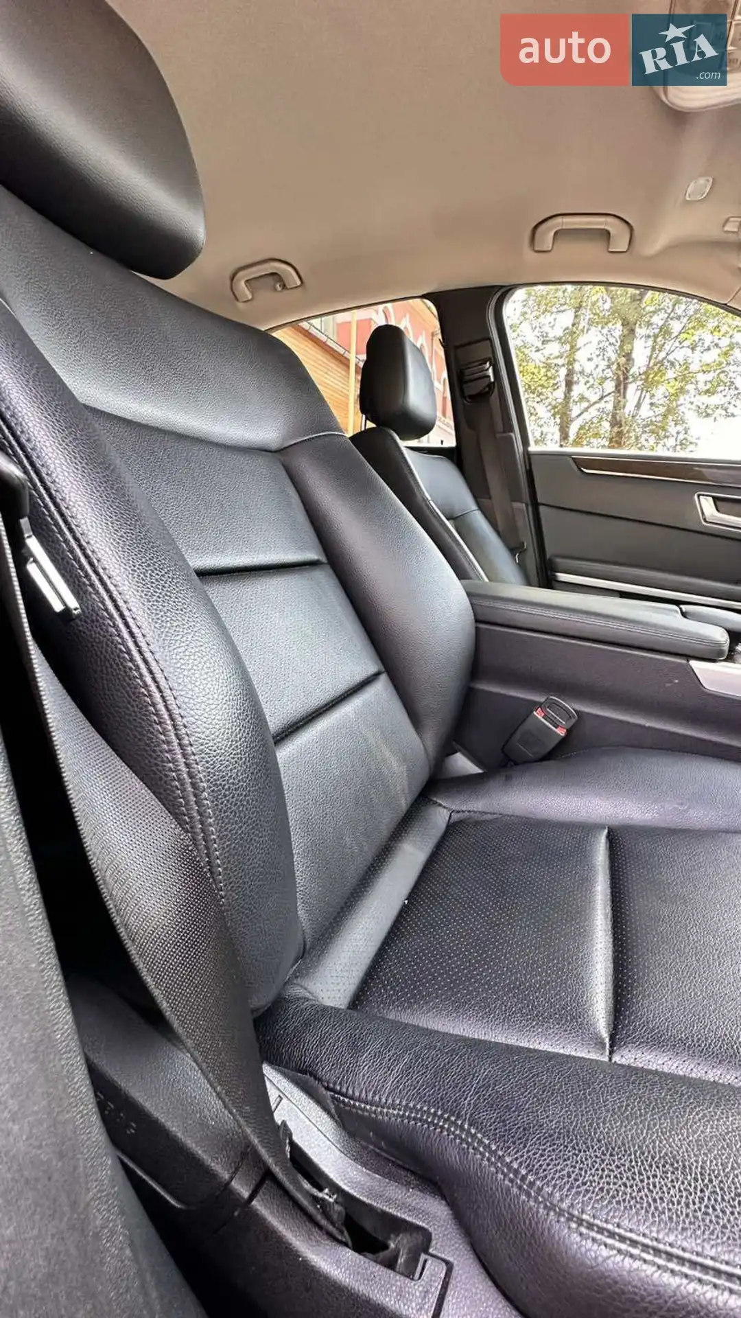 2012 Mercedes-Benz E-klasse - мініатюра 2