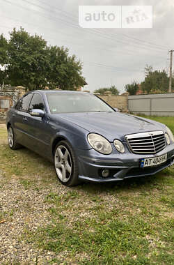 MERCEDES-BENZ E 220 CDI 2003