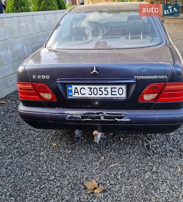 Седан Mercedes-Benz E-Class 1997 в Луцке