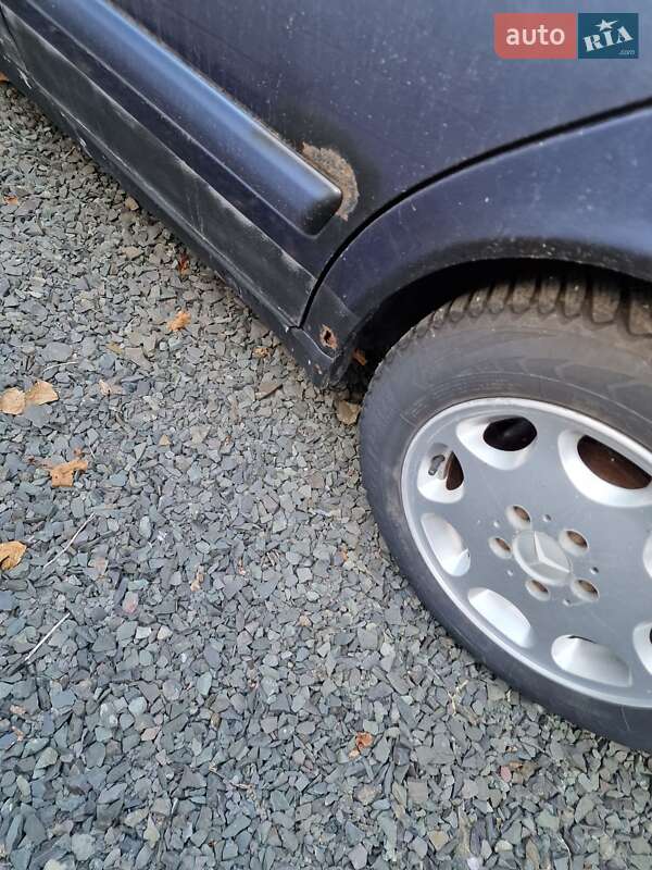 Седан Mercedes-Benz E-Class 1997 в Луцке