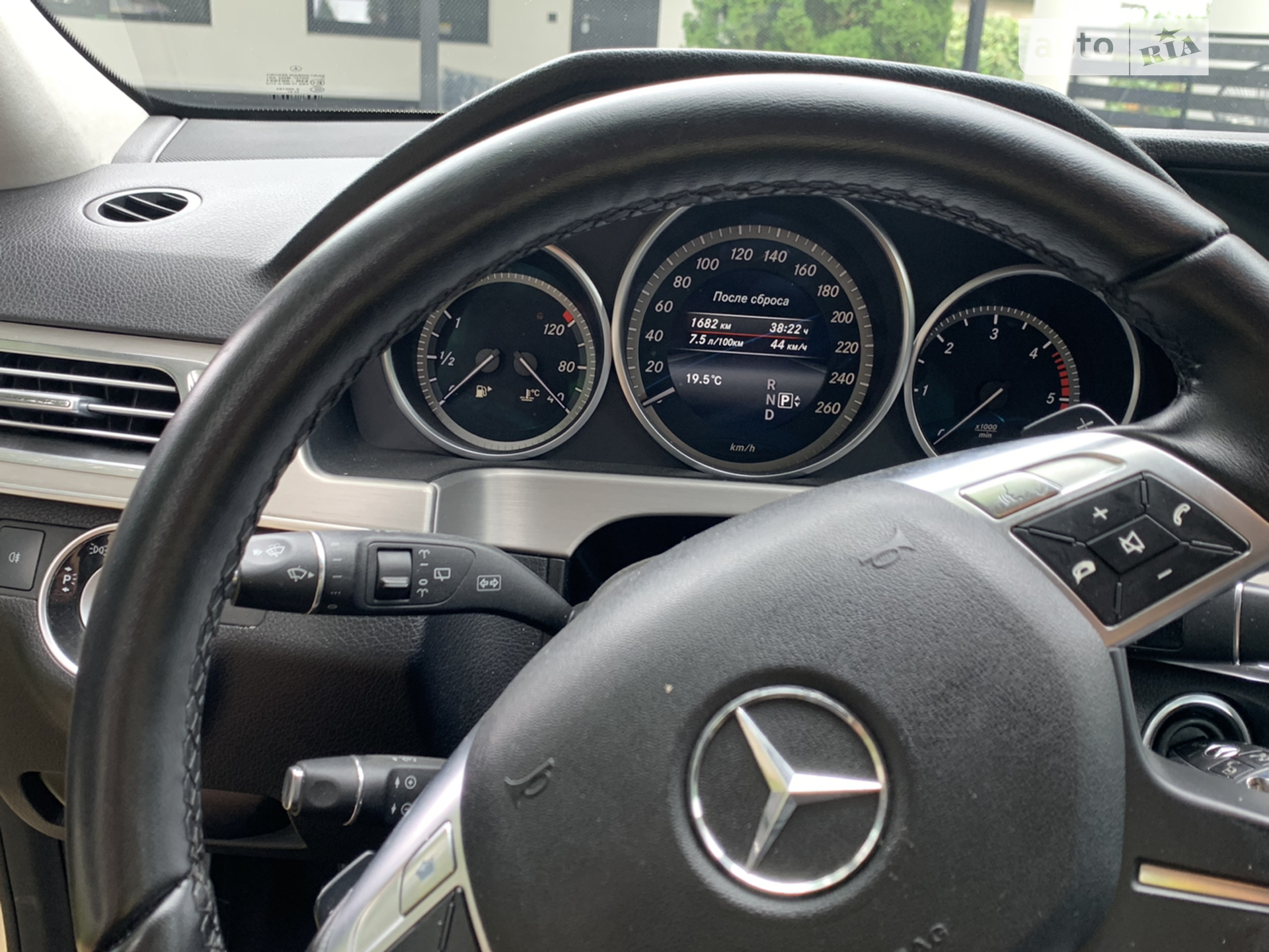 2013 Mercedes-Benz E-klasse - мініатюра 42
