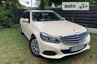 Универсал Mercedes-Benz E-Class 2013 в Черновцах