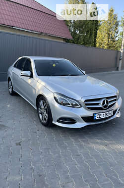 Седан Mercedes-Benz E-Class 2015 в Чернівцях