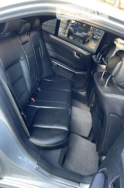 Седан Mercedes-Benz E-Class 2015 в 