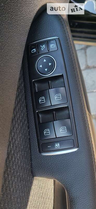 Універсал Mercedes-Benz E-Class 2010 в Чернівцях