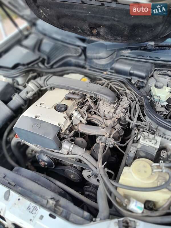 Седан Mercedes-Benz E-Class 1999 в Овручі