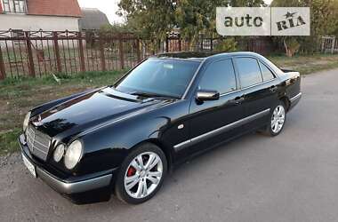 Седан Mercedes-Benz E-Class 1997 в Хмельницькому