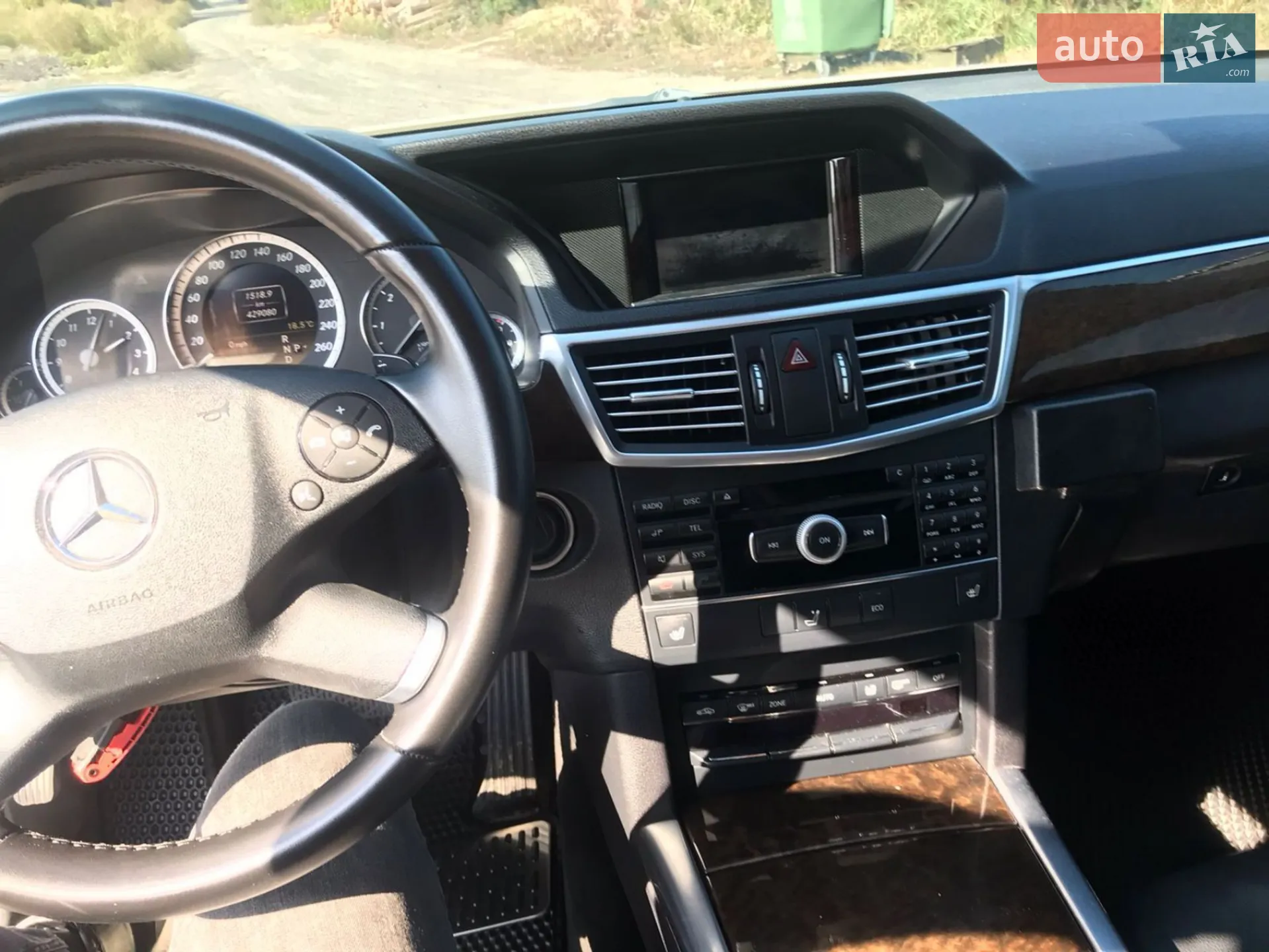 2012 Mercedes-Benz E-klasse - мініатюра 16