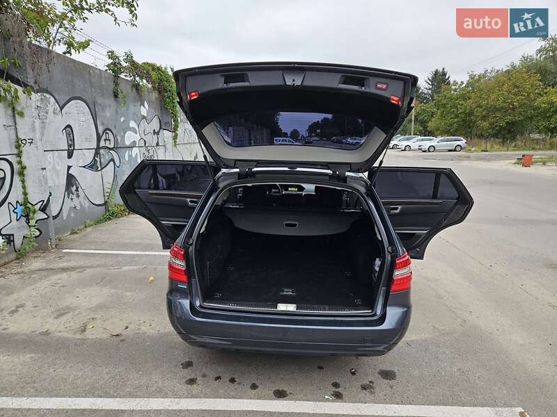 Универсал Mercedes-Benz E-Class 2011 в Луцке