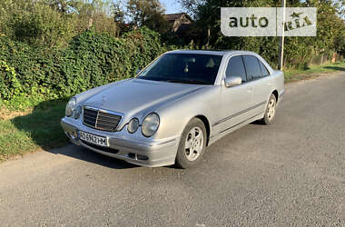Седан Mercedes-Benz E-Class 1999 в Ужгороді