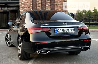 Седан Mercedes-Benz E-Class 2021 в 