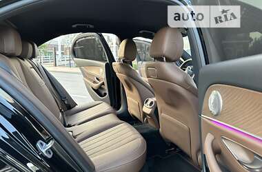 Седан Mercedes-Benz E-Class 2021 в 