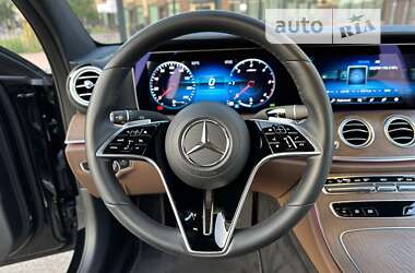 Седан Mercedes-Benz E-Class 2021 в 