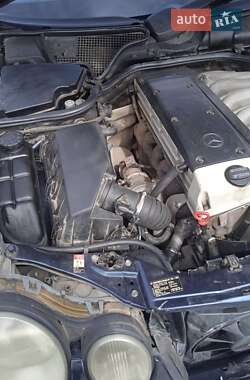 Седан Mercedes-Benz E-Class 1997 в 