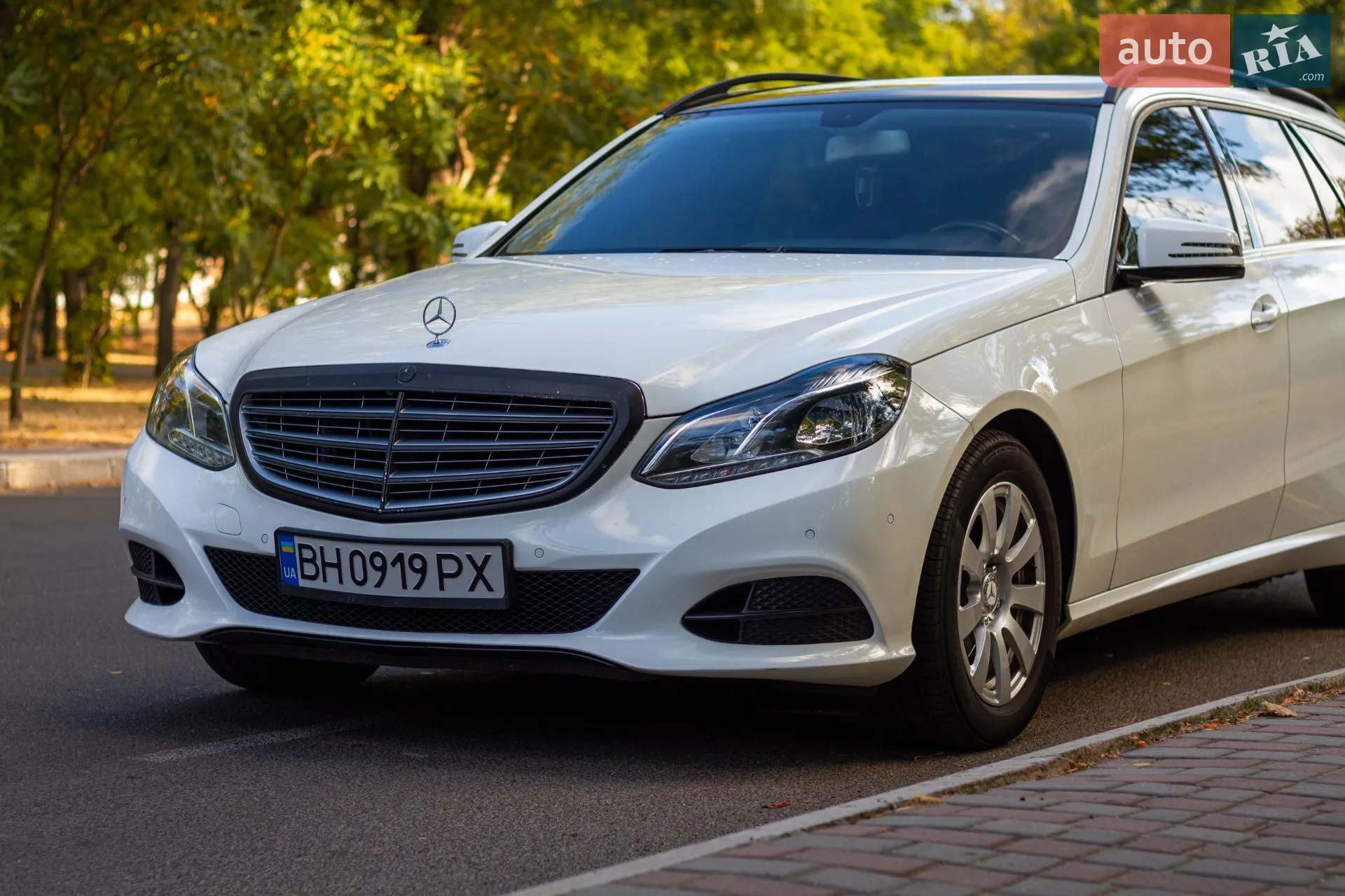2013 Mercedes-Benz E-klasse - мініатюра 2