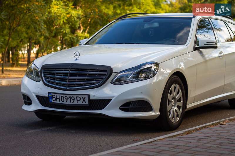 Універсал Mercedes-Benz E-Class 2013 в Одесі
