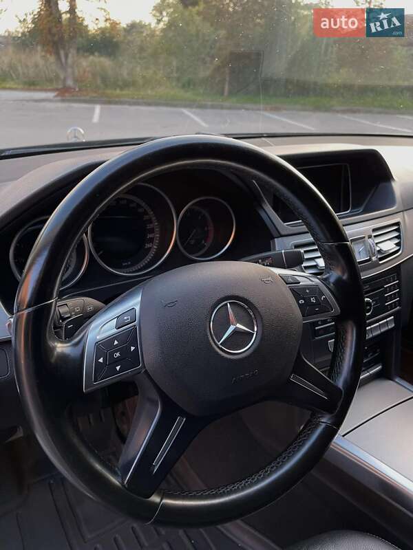 Универсал Mercedes-Benz E-Class 2015 в Луцке
