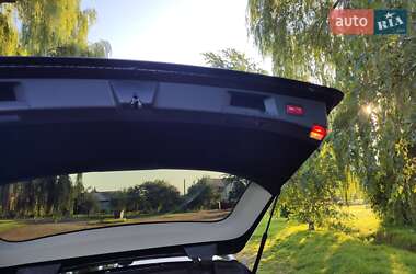 Универсал Mercedes-Benz E-Class 2015 в Луцке