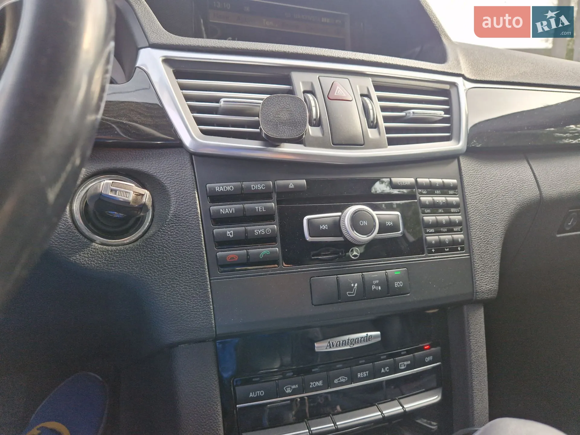 2011 Mercedes-Benz E-klasse - мініатюра 11