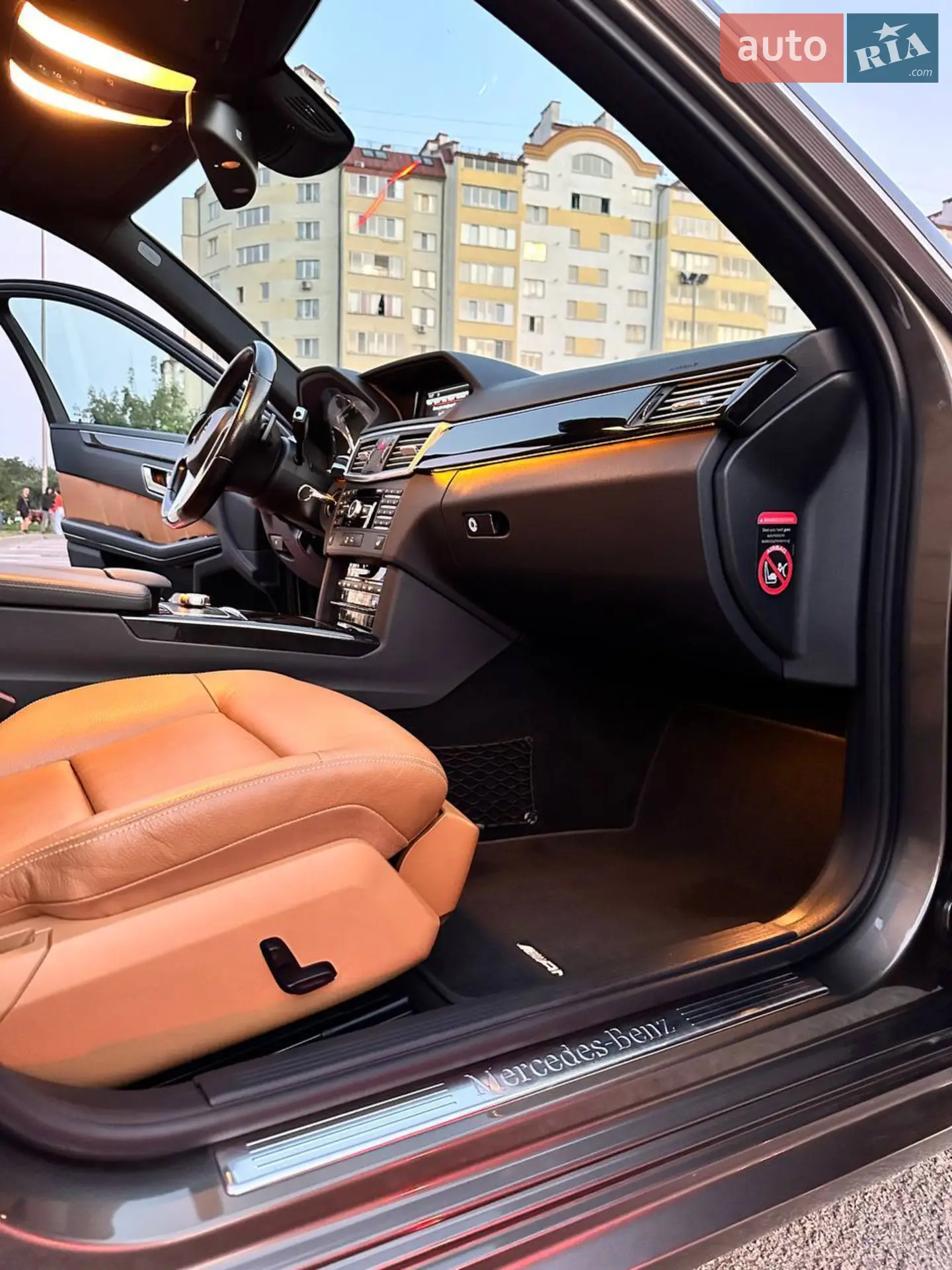 2013 Mercedes-Benz E-klasse - мініатюра 22