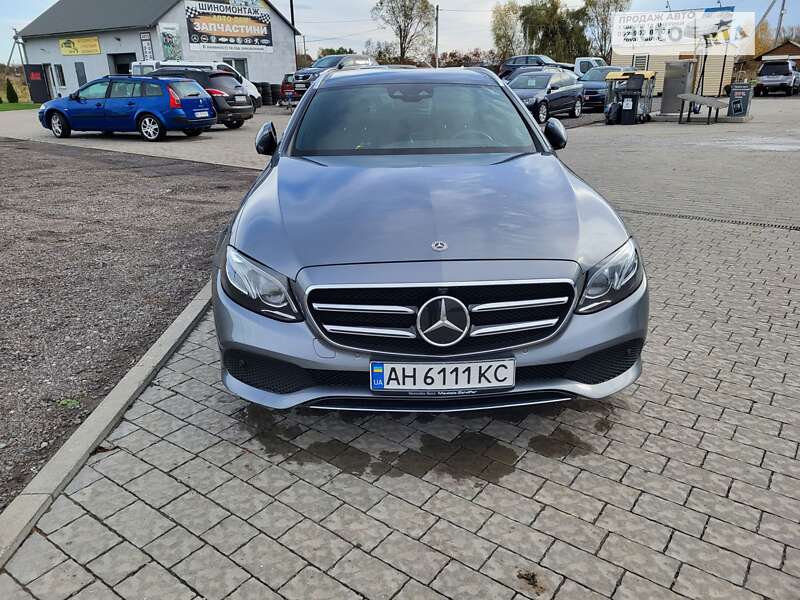 Универсал Mercedes-Benz E-Class 2019 в Львове
