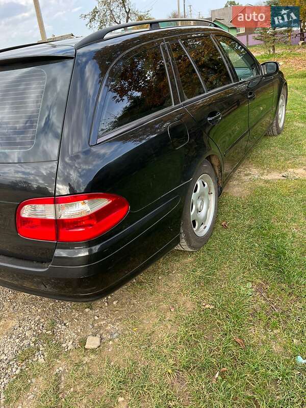 Универсал Mercedes-Benz E-Class 2005 в Косове