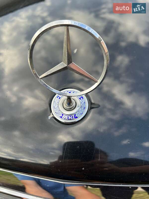 Универсал Mercedes-Benz E-Class 2005 в Косове