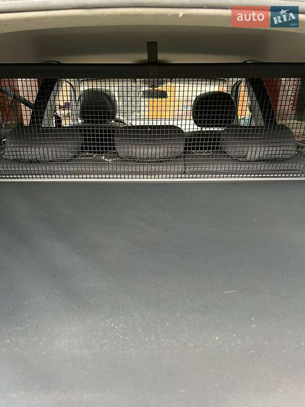 Универсал Mercedes-Benz E-Class 2005 в Косове