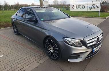 Седан Mercedes-Benz E-Class 2016 в Берегово