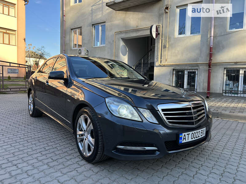 Седан Mercedes-Benz E-Class 2011 в Тлумаче фото 3 Седан Mercedes-Benz E-Class 2011 в Тлумаче