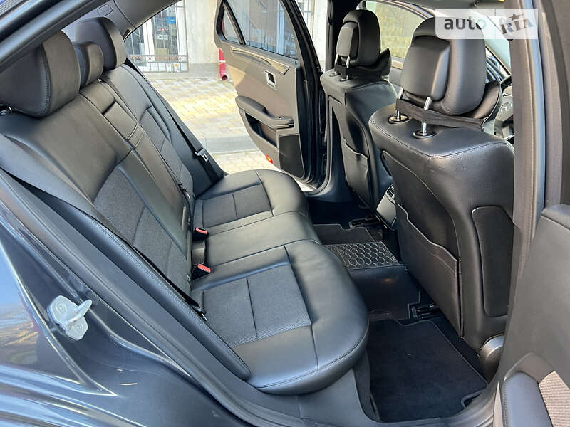 Седан Mercedes-Benz E-Class 2011 в Тлумаче фото 22 Седан Mercedes-Benz E-Class 2011 в Тлумаче