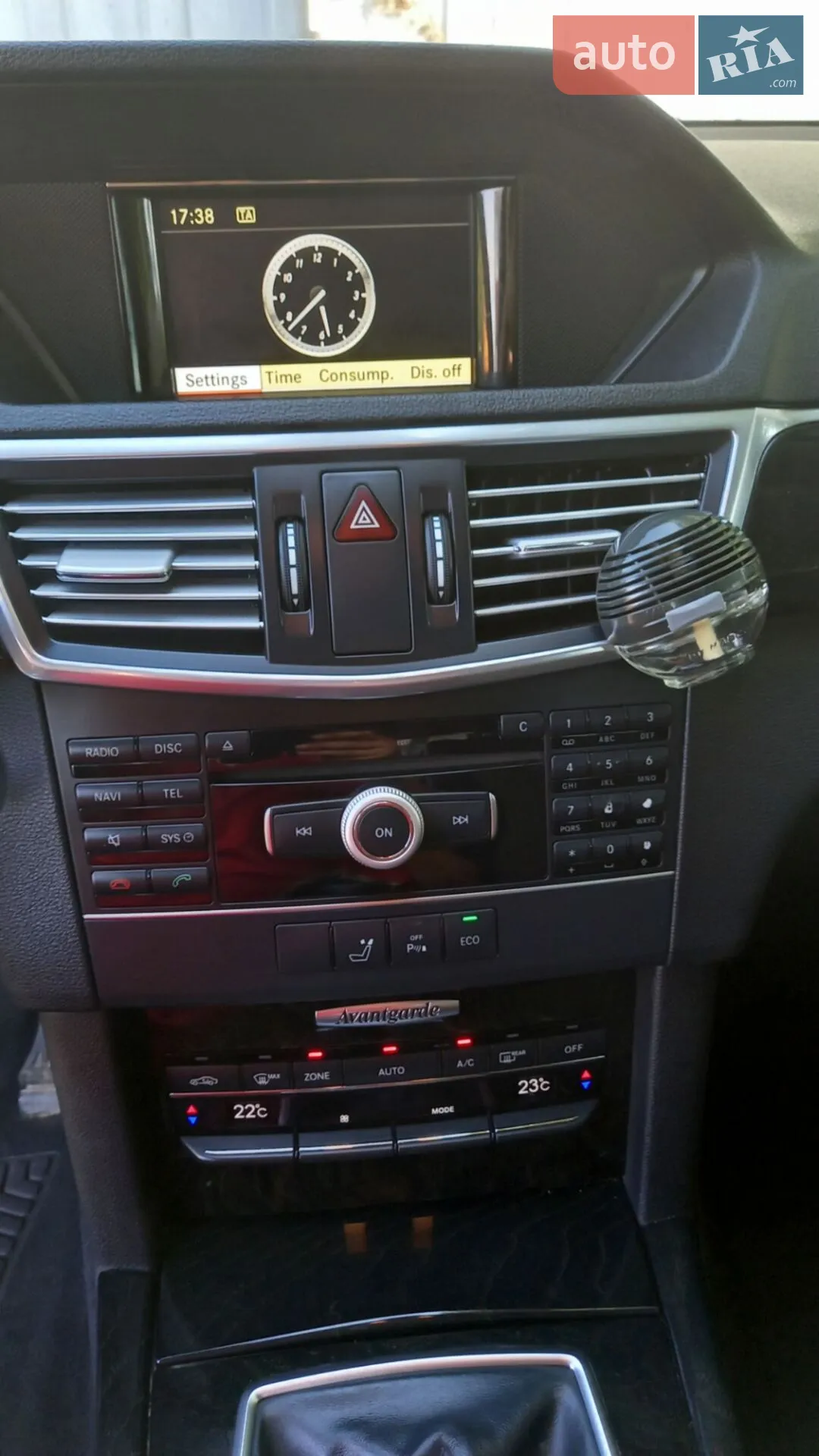 2012 Mercedes-Benz E-klasse - мініатюра 19