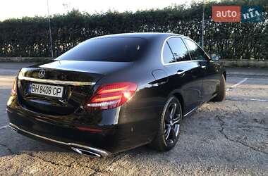 Седан Mercedes-Benz E-Class 2016 в 