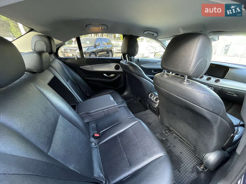 Седан Mercedes-Benz E-Class 2018 в Виннице фото 32 Седан Mercedes-Benz E-Class 2018 в Виннице
