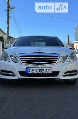 Седан Mercedes-Benz E-Class 2010 в Черновцах