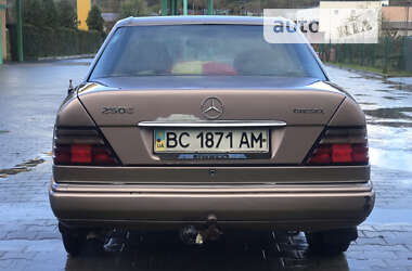 Седан Mercedes-Benz E-Class 1996 в Турке