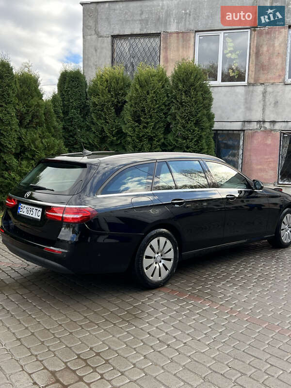 Универсал Mercedes-Benz E-Class 2016 в Львове