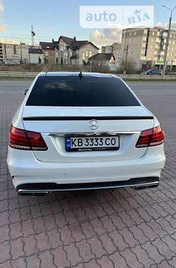 Седан Mercedes-Benz E-Class 2014 в Виннице