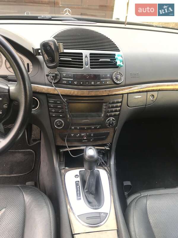 Седан Mercedes-Benz E-Class 2002 в Самборе фото 22 Седан Mercedes-Benz E-Class 2002 в Самборе
