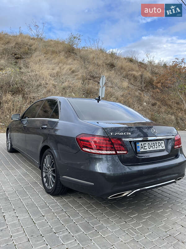 Седан Mercedes-Benz E-Class 2014 в Одесі